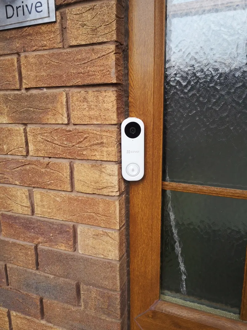 Doorbell installation Luton