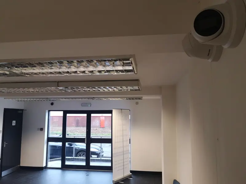 Car supermarket CCTV Luton view 2