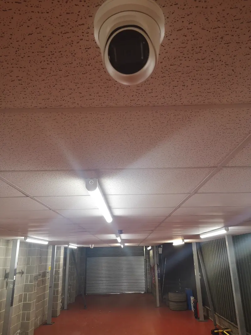 Car supermarket CCTV Luton view 3